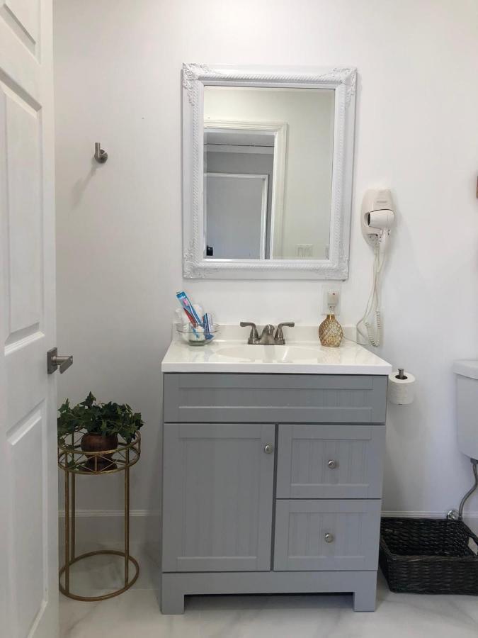 Comfy And Spacious Suite With Free Parking Miami Exterior foto